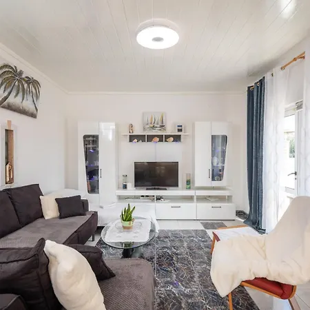 Sunshine Rays Apartamento Duće